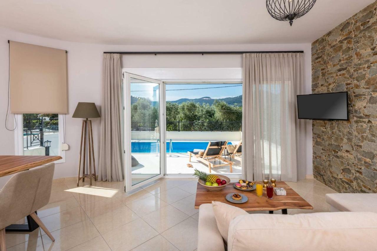 Arsenoi'S Pool Villa Skala Potamia  Extérieur photo